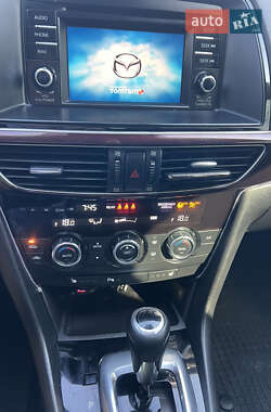 Седан Mazda 6 2014 в 