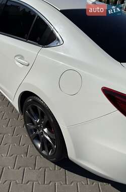 Седан Mazda 6 2015 в 