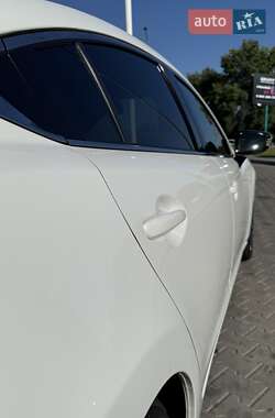 Седан Mazda 6 2015 в 