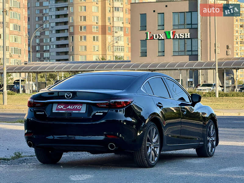 Седан Mazda 6 2018 в Киеве