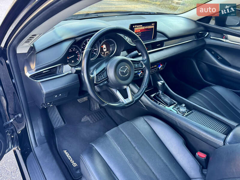 Седан Mazda 6 2018 в Киеве