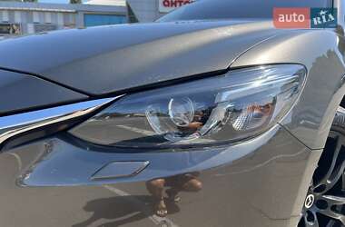 Седан Mazda 6 2016 в 