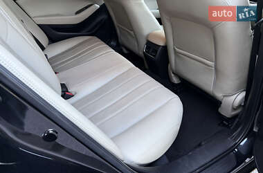Седан Mazda 6 2021 в 