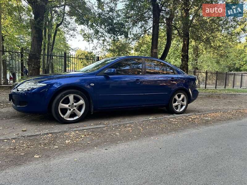 Лифтбек Mazda 6 2004 в Днепре
