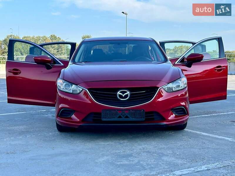Седан Mazda 6 2016 в Киеве