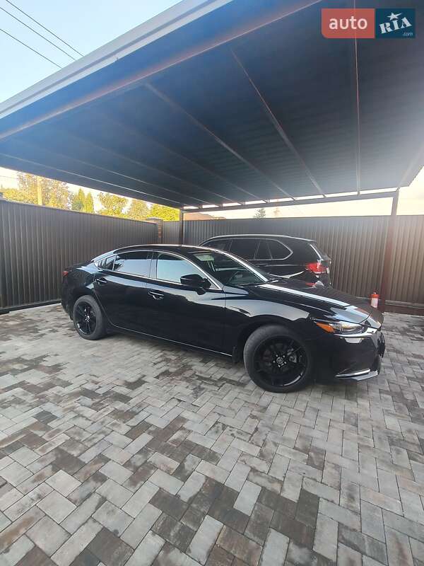 Седан Mazda 6 2020 в Киеве