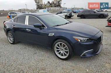 Седан Mazda 6 2016 в 
