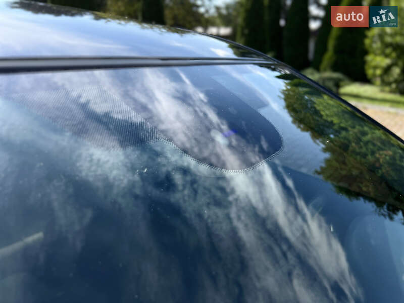 Седан Mazda 6 2006 в Мостиске
