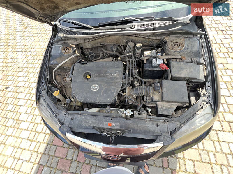 Седан Mazda 6 2006 в Мостиске