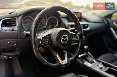 Седан Mazda 6 2016 в 