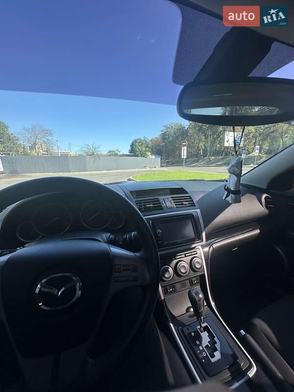 Седан Mazda 6 2008 в Днепре