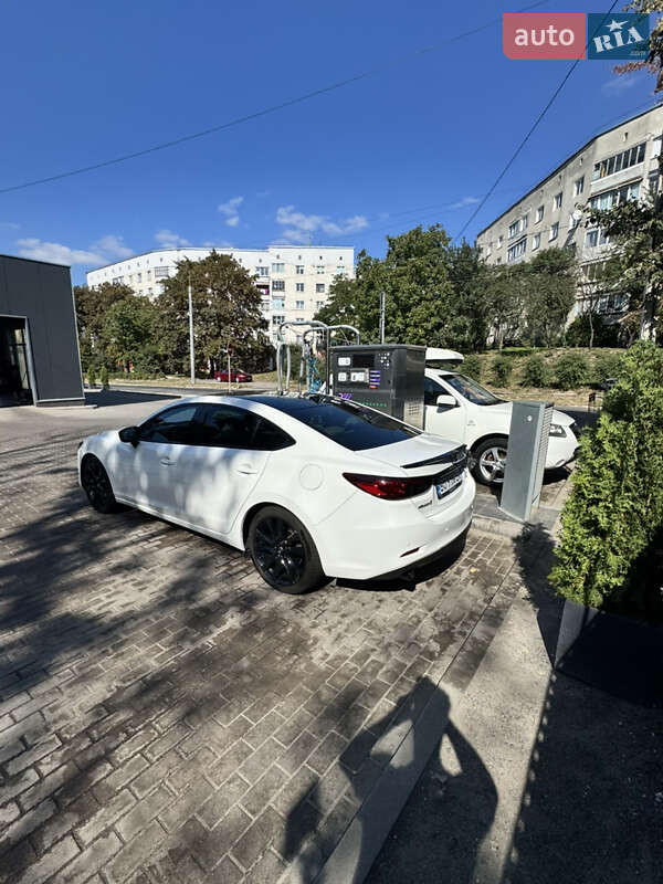Седан Mazda 6 2016 в Тернополі
