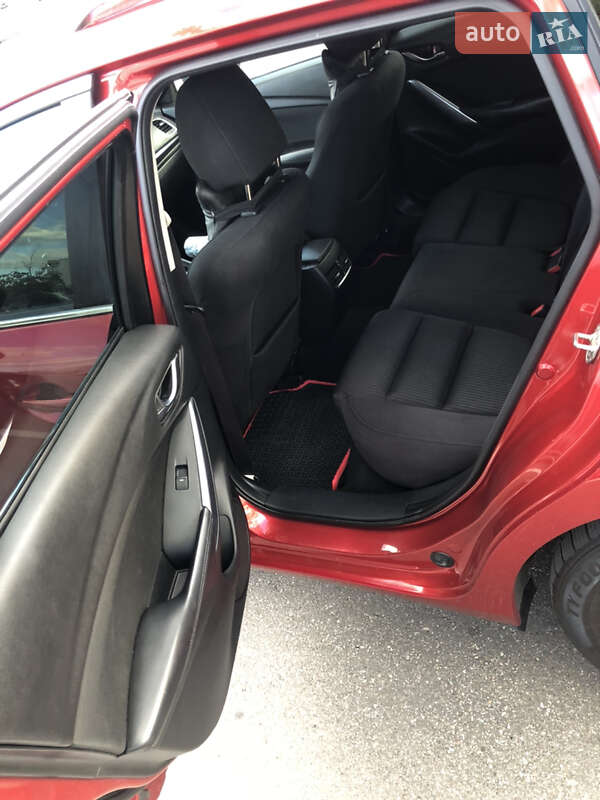 Универсал Mazda 6 2013 в Киеве