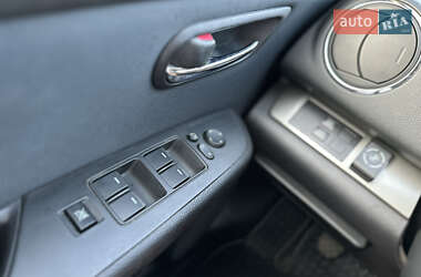 Седан Mazda 6 2010 в 