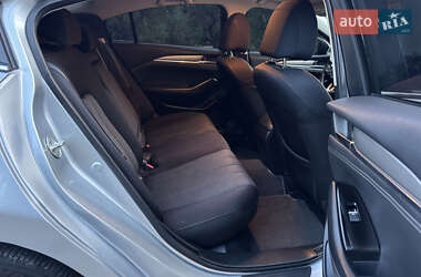Седан Mazda 6 2018 в 