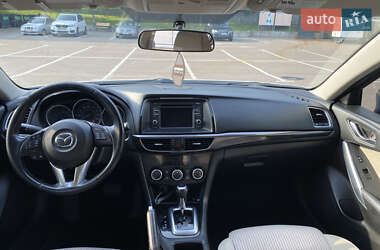 Седан Mazda 6 2012 в 