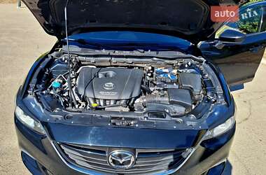 Седан Mazda 6 2013 в 