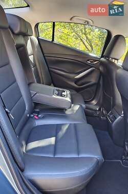 Седан Mazda 6 2017 в Киеве