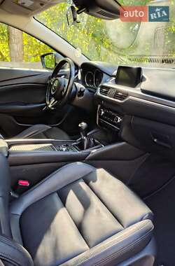 Седан Mazda 6 2017 в Киеве