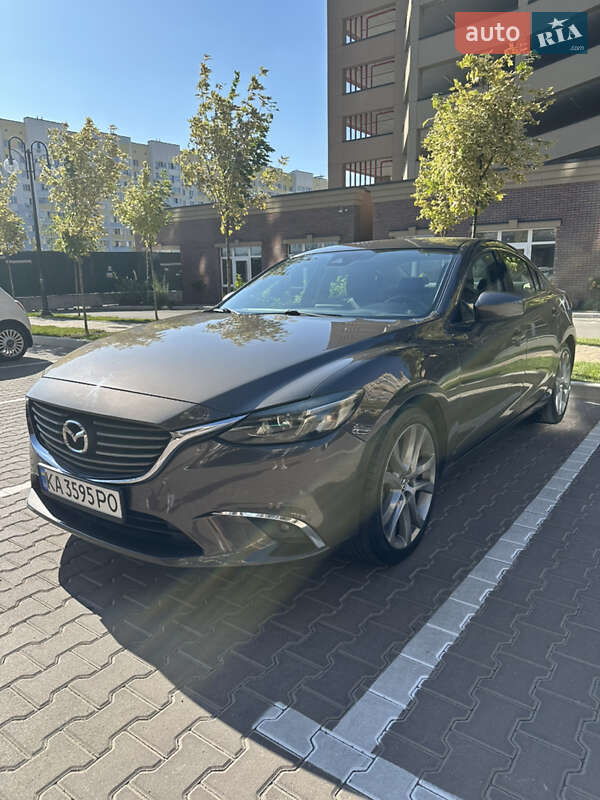 Седан Mazda 6 2016 в Киеве