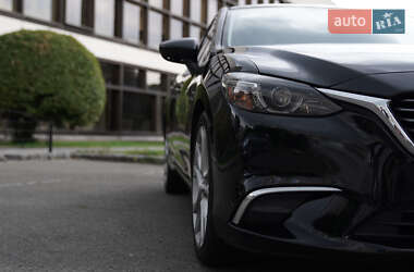 Седан Mazda 6 2016 в 