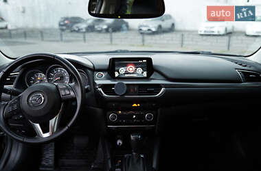 Седан Mazda 6 2016 в 