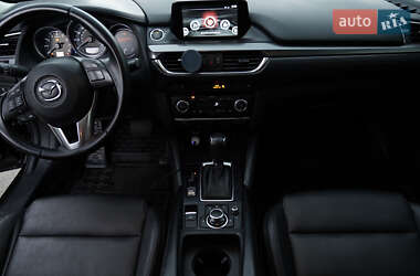 Седан Mazda 6 2016 в 