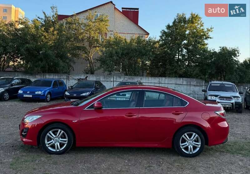Седан Mazda 6 2011 в Чернигове