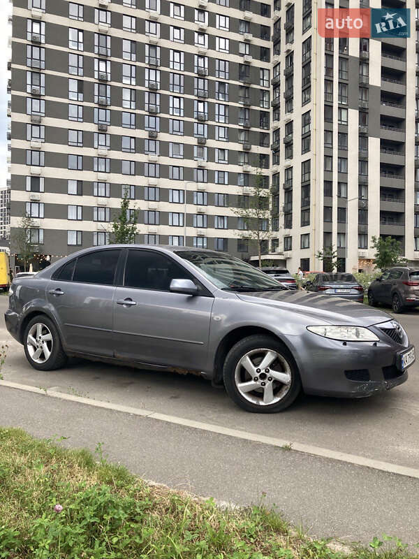 Лифтбек Mazda 6 2002 в Киеве