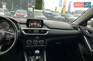 Седан Mazda 6 2017 в 