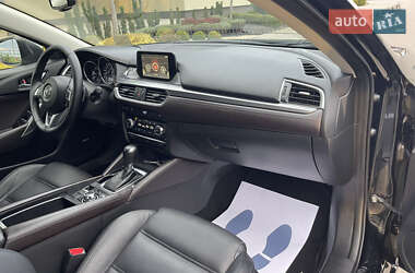 Универсал Mazda 6 2015 в 