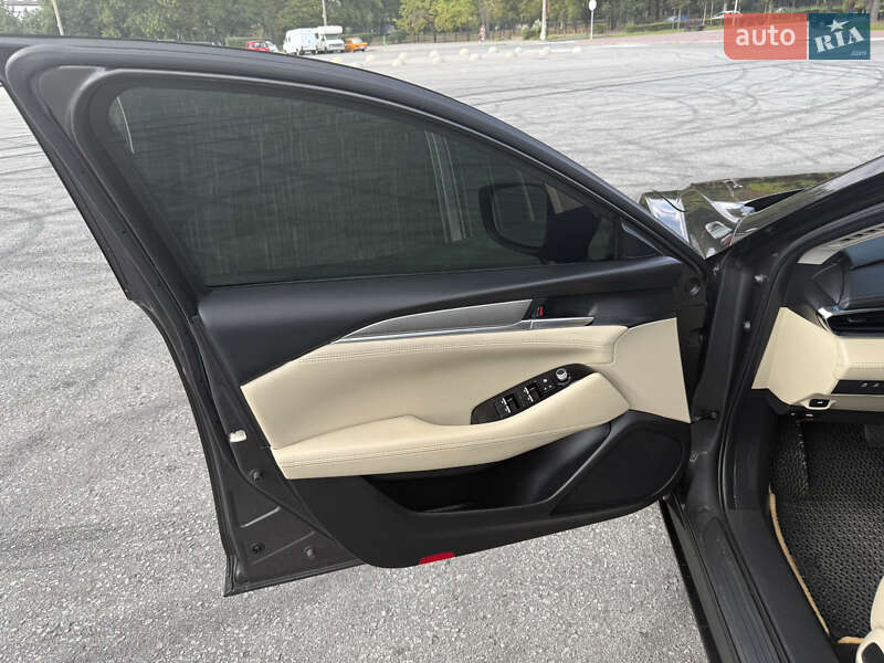 Седан Mazda 6 2021 в Запорожье