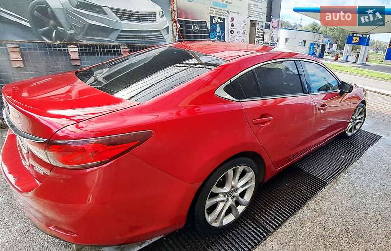 Седан Mazda 6 2014 в Львове