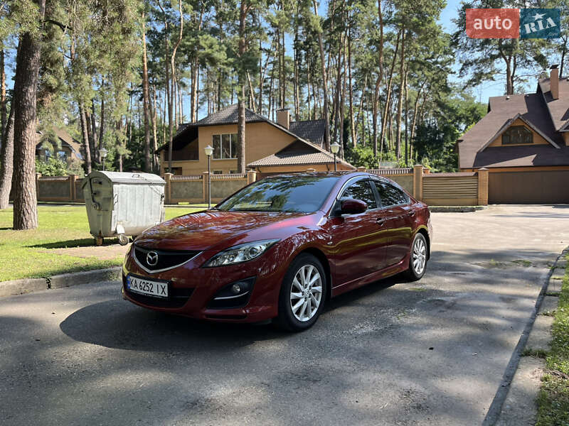 Седан Mazda 6 2011 в Чернигове