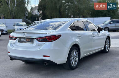 Седан Mazda 6 2014 в 