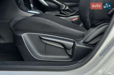 Седан Mazda 6 2014 в 