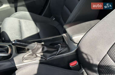 Седан Mazda 6 2014 в 