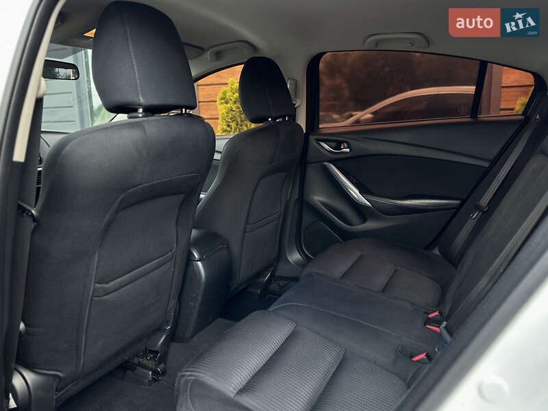 Седан Mazda 6 2014 в Шептицькому