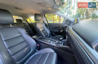 Седан Mazda 6 2015 в 