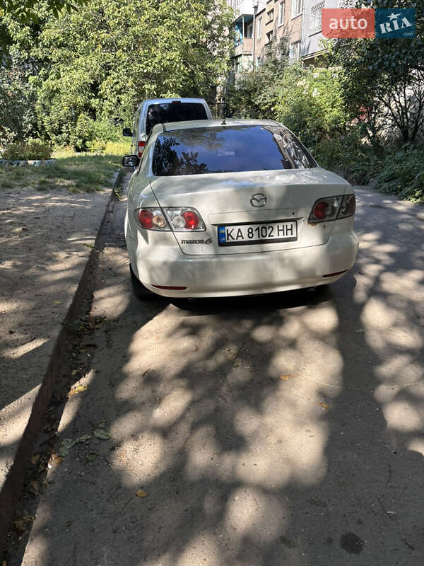Седан Mazda 6 2004 в Каменском