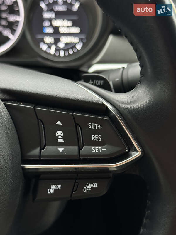 Седан Mazda 6 2018 в Днепре