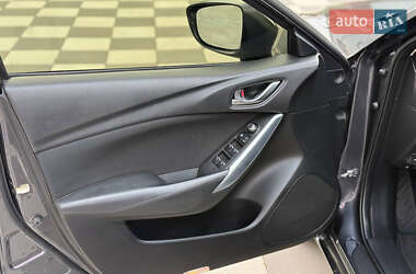 Седан Mazda 6 2015 в 