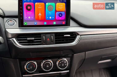 Седан Mazda 6 2015 в 