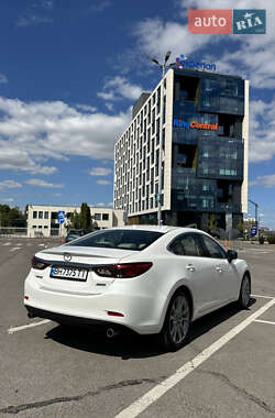 Седан Mazda 6 2016 в 