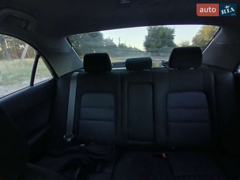 Седан Mazda 6 2005 в Николаеве
