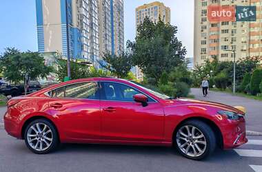 Седан Mazda 6 2015 в 