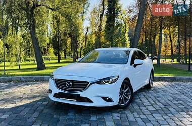 Седан Mazda 6 2016 в 