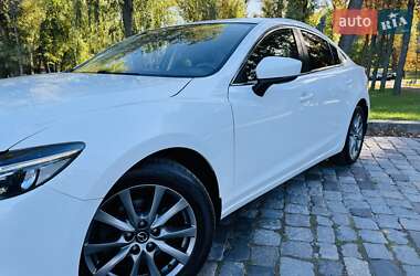 Седан Mazda 6 2016 в 