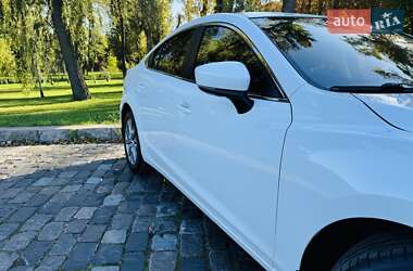 Седан Mazda 6 2016 в 
