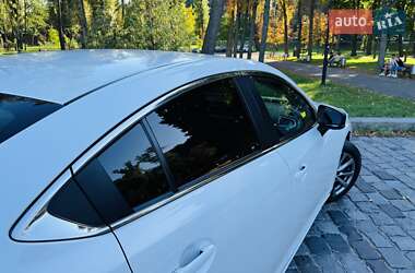 Седан Mazda 6 2016 в 